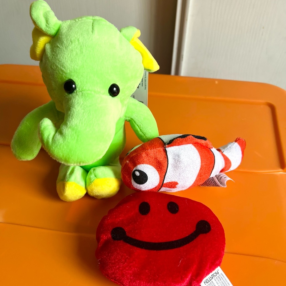 Cute plush bundle - Picture 3 of 3